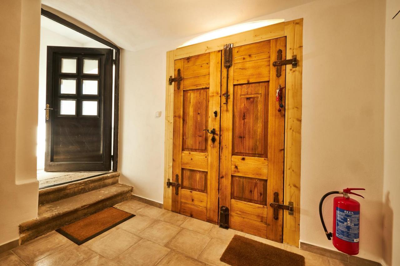 Statek 85 Apartment Marenice Bagian luar foto